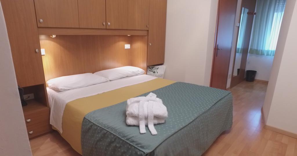 Hotel Centro Benessere Gardel Arta Terme Exterior photo